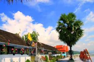 สถานที่ขอหวย วัดพระธาตุดอยคำ ปี 2565